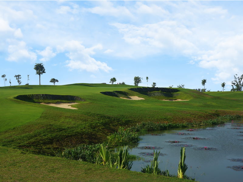 Siam Country Club Rolling Hills