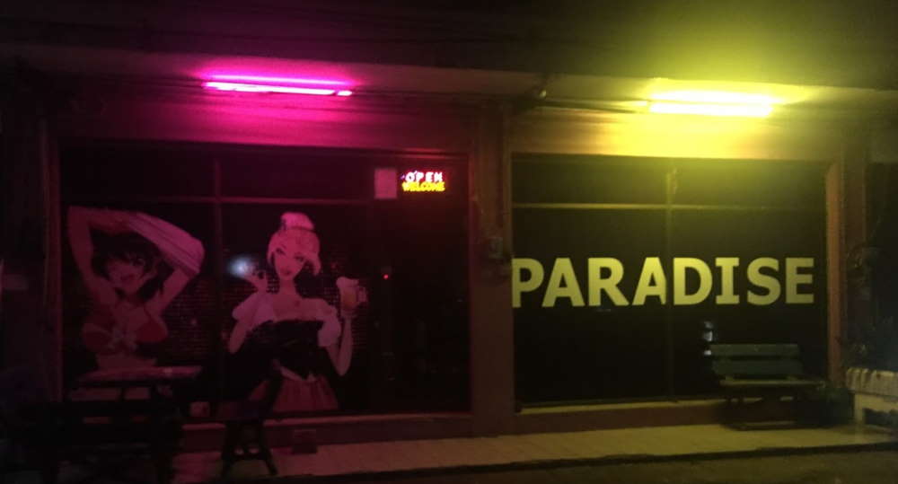 Paradise Bar