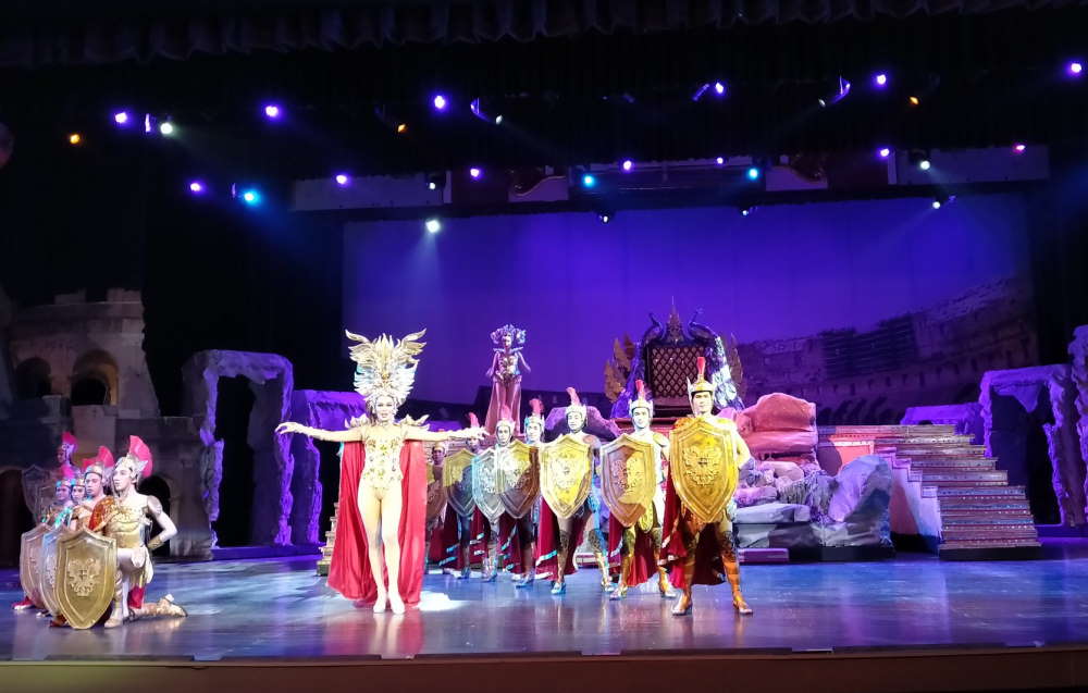 Colosseum Show Pattaya