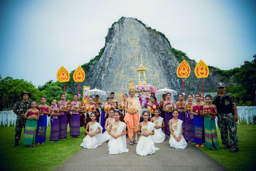 Buddha Mountain (Khao Chi Chan)