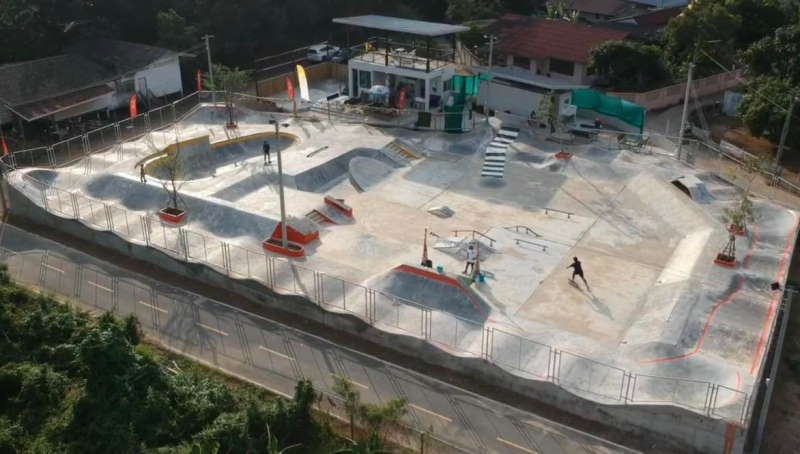 360 Skatepark & Cafe