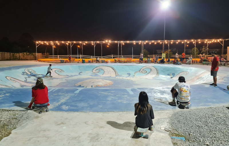 Freedom คาเฟ่ Skate Park