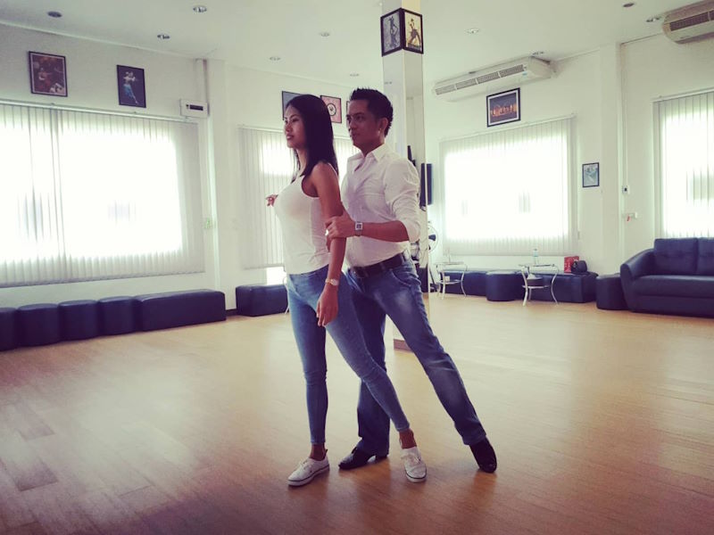 La Bailamos Dance Studio