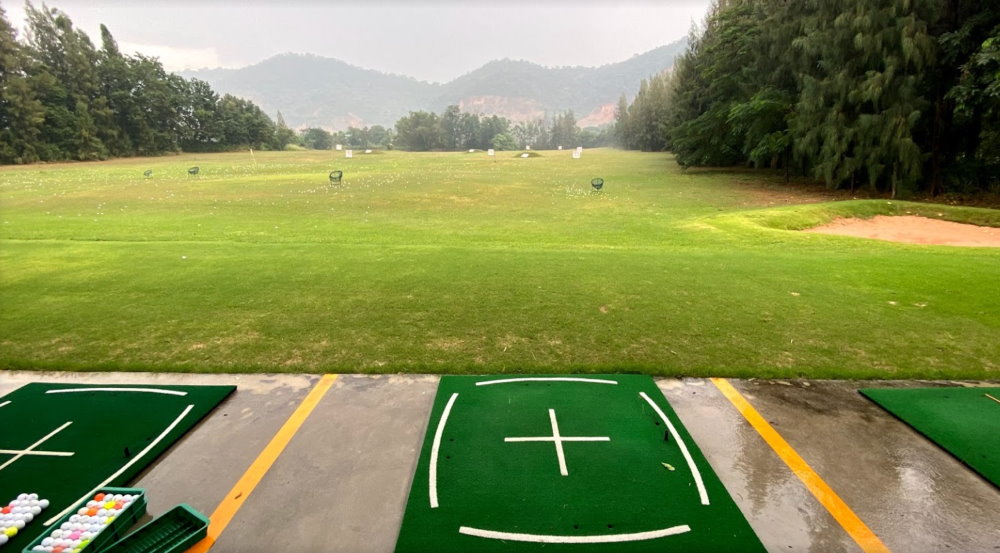 Mueang Tong Driving Range