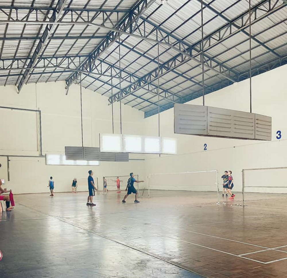 Diamond Badminton