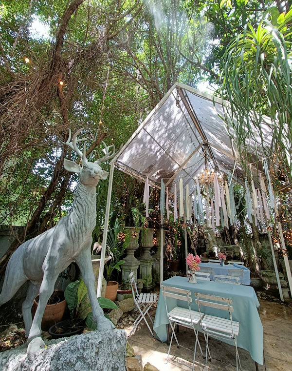 Padee Cafe & Ice-cream