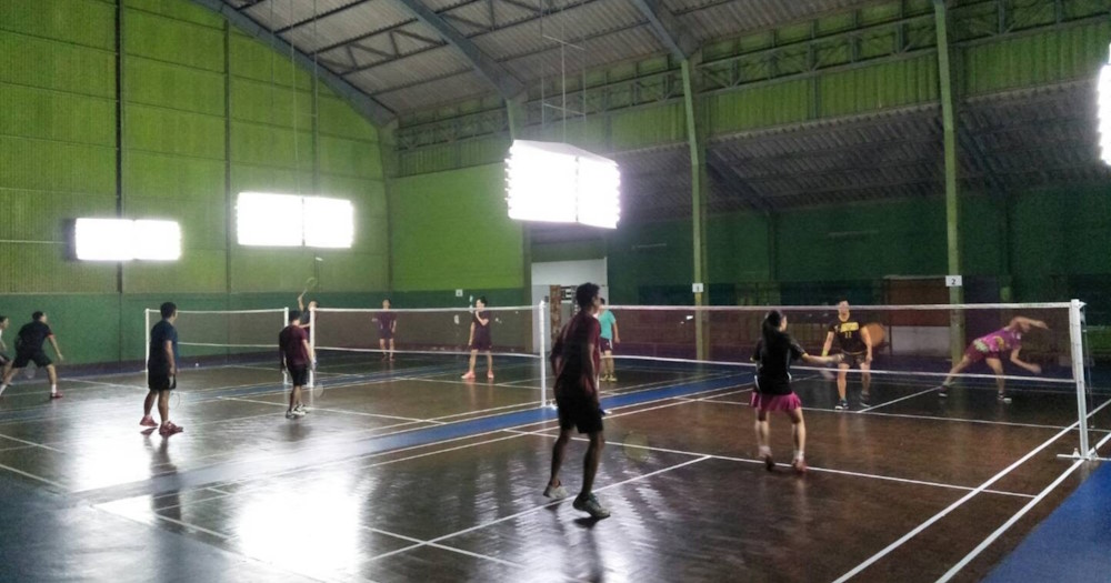 Chanthong Badminton Court