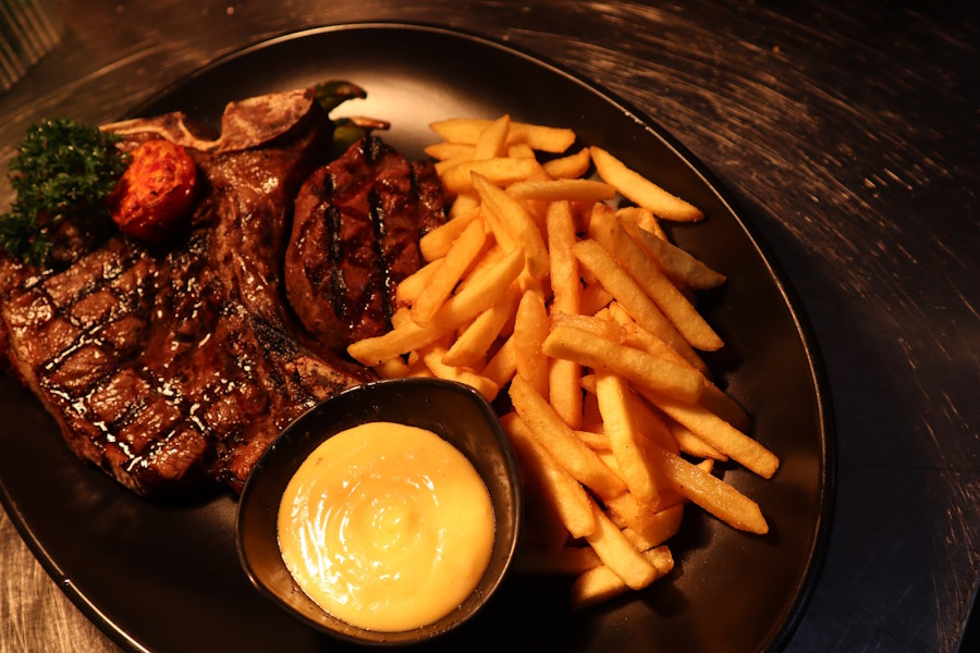 Dirty Ranch Steakhouse Pattaya