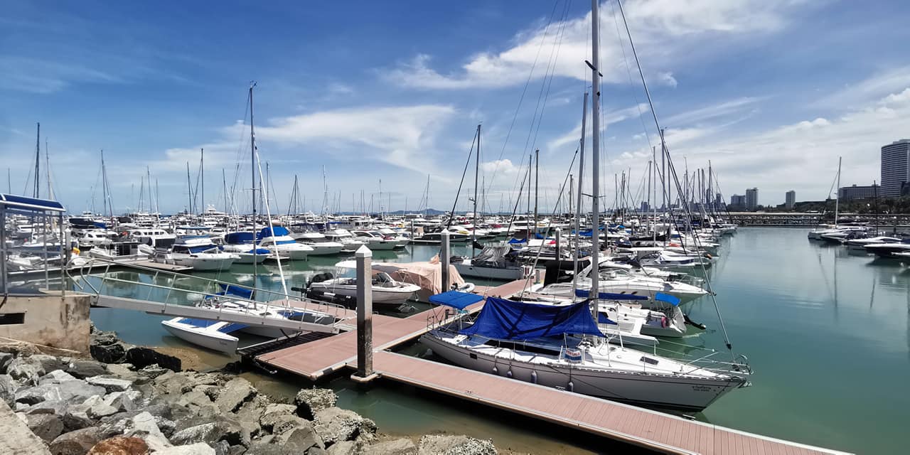 SailBreeze Sailing School & Yacht Charters