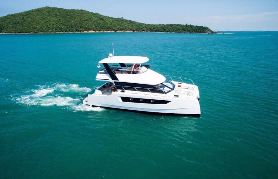 We Charters Thailand Yacht Charter